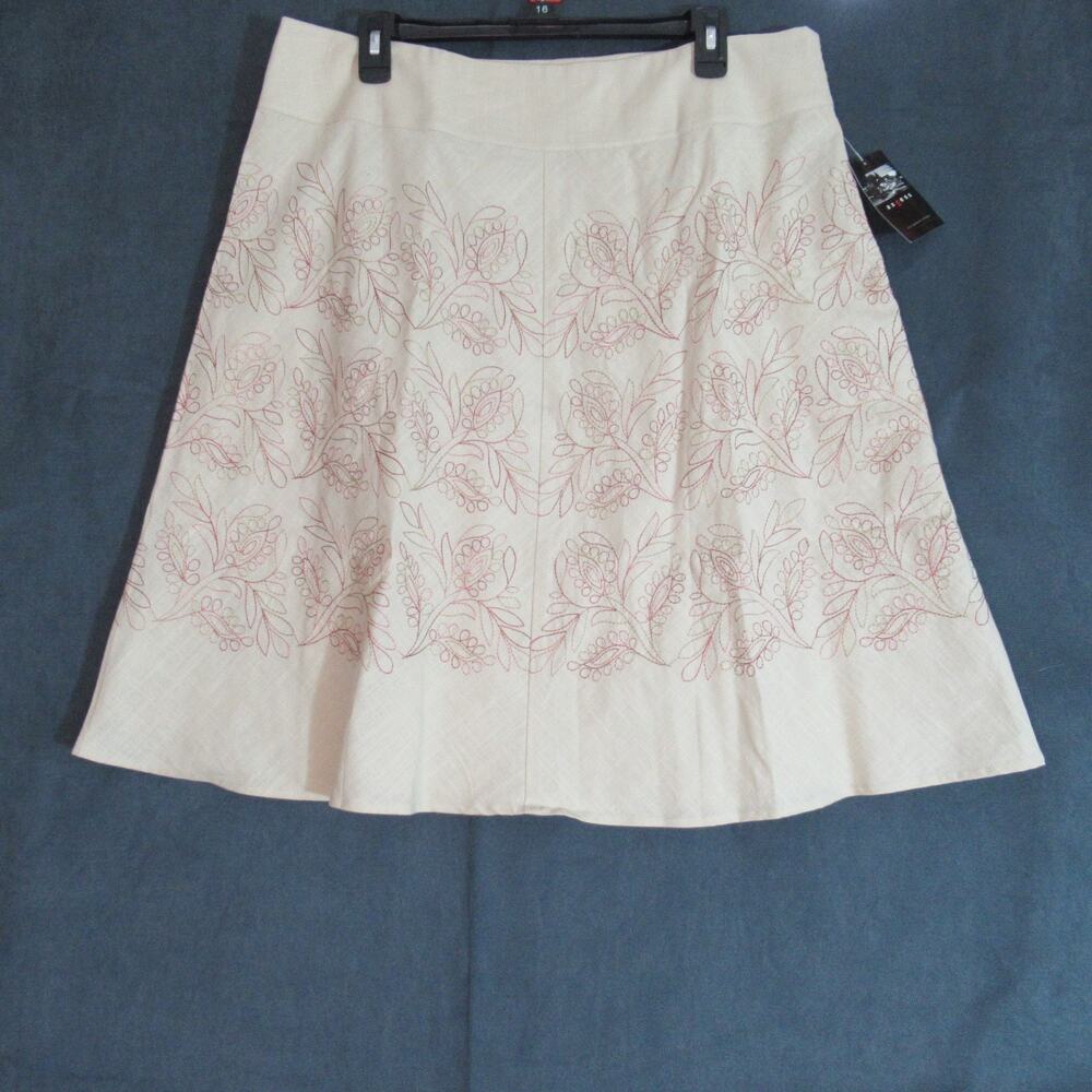 Axcess Skirt Women 14 Beige Embroidered Floral A Line Flowy Preppy Rich Girl NWT